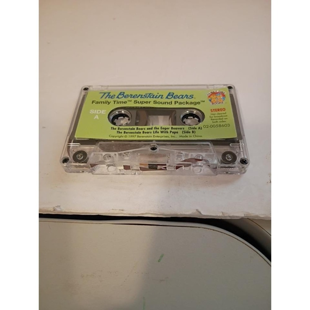 Berenstain Bears Family Time Super‎ Sound Package Cassette Tape 1997 02-0058603
